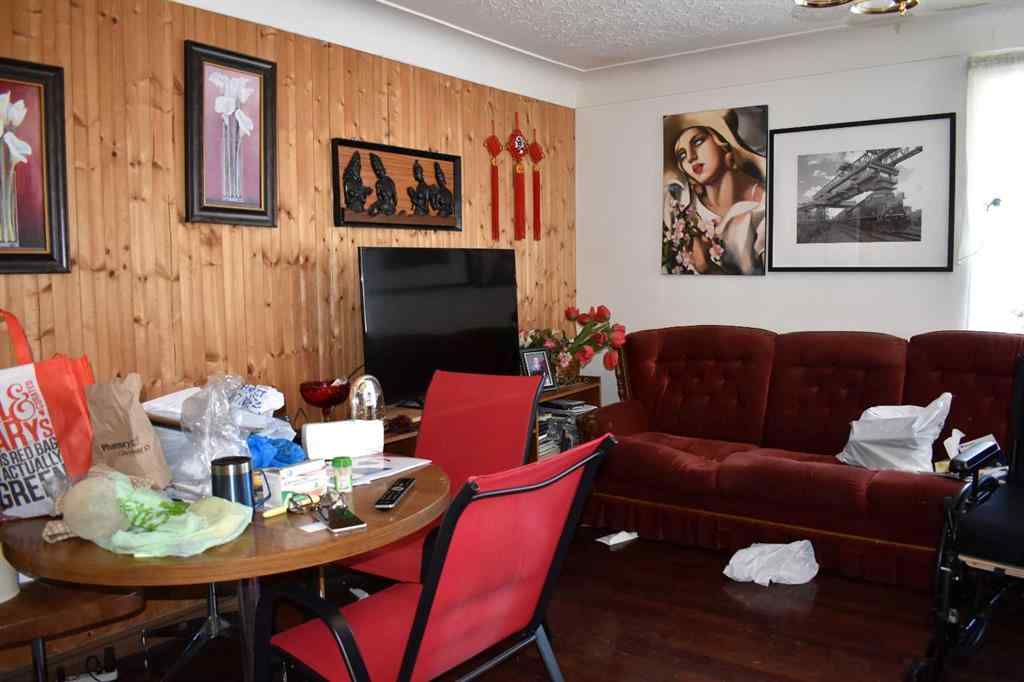 MLS® A2254549 - 8543 Bowness Road NW in Bowness Calgary, Residential