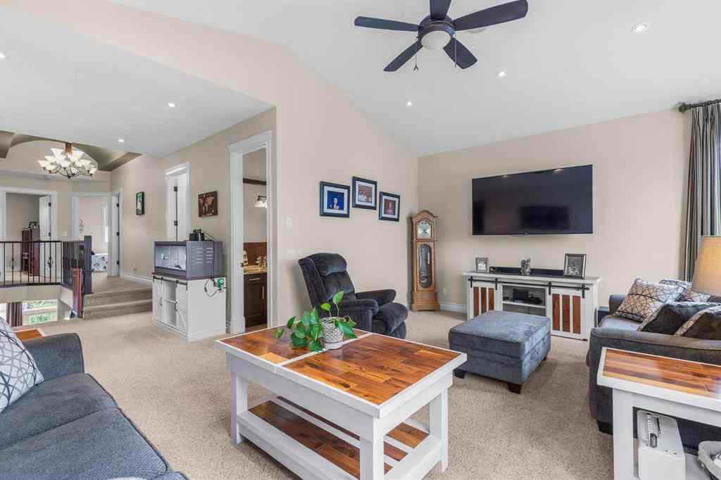 MLS® A2254550 - 14 Prairie Springs Cove SW in Prairie Springs Airdrie, Residential