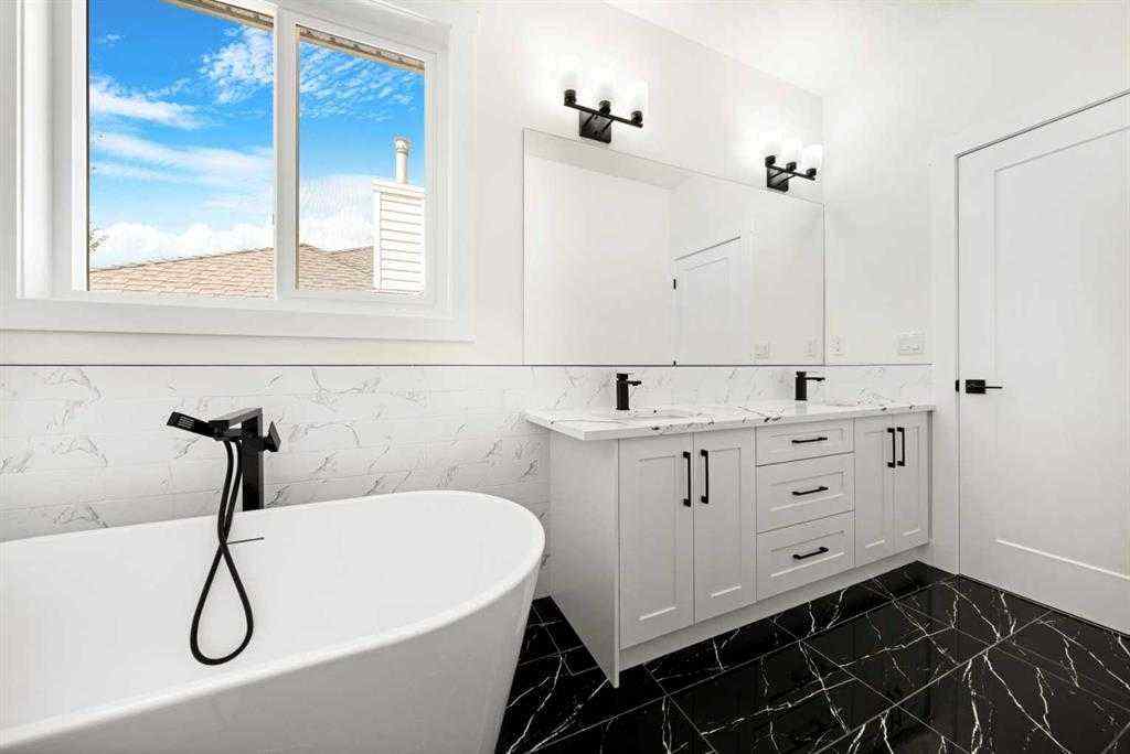 MLS® A2254551 - 136 DOUGLAS RIDGE Green SE in Douglasdale/Glen Calgary, Residential