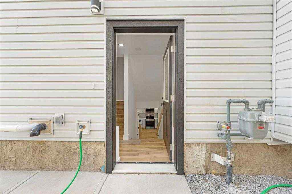 MLS® A2254551 - 136 DOUGLAS RIDGE Green SE in Douglasdale/Glen Calgary, Residential
