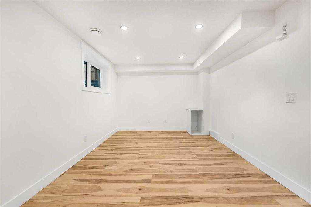 MLS® A2254551 - 136 DOUGLAS RIDGE Green SE in Douglasdale/Glen Calgary, Residential