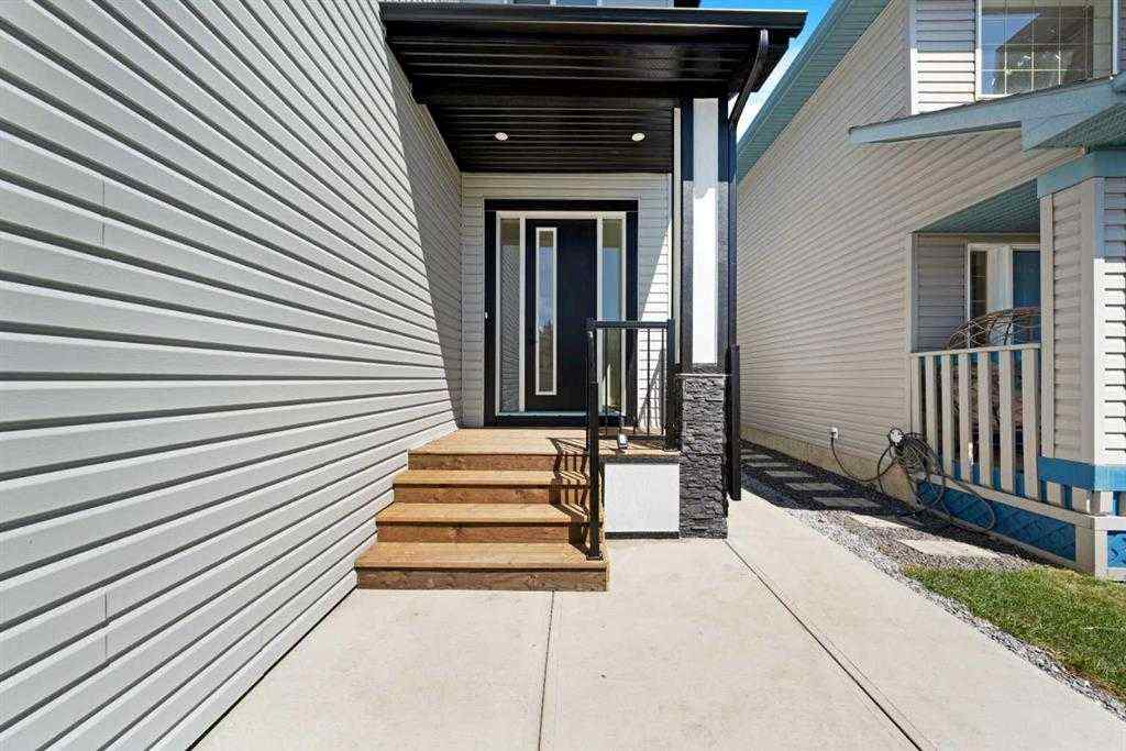 MLS® A2254551 - 136 DOUGLAS RIDGE Green SE in Douglasdale/Glen Calgary, Residential
