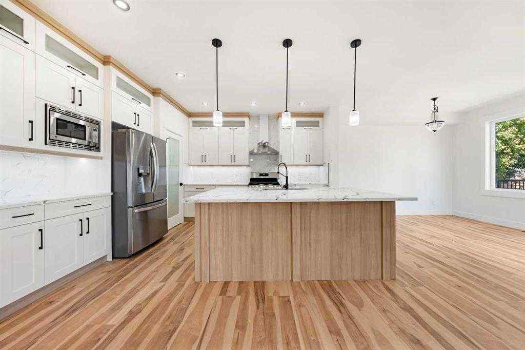 MLS® A2254551 - 136 DOUGLAS RIDGE Green SE in Douglasdale/Glen Calgary, Residential