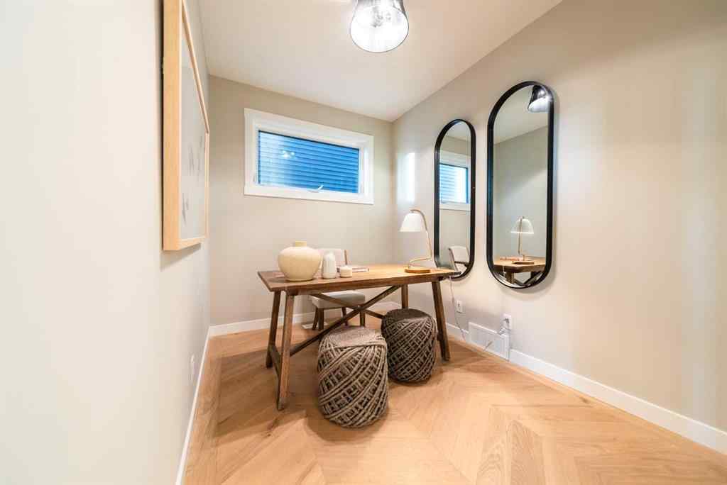 MLS® A2254552 - 207 Lucas Common NW in Livingston Calgary, Residential
