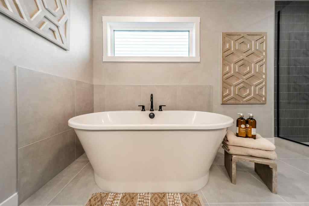 MLS® A2254552 - 207 Lucas Common NW in Livingston Calgary, Residential