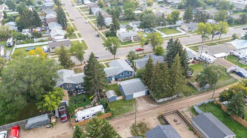 MLS® A2254556 - 4812 36 Street  in Larsen Grove Lloydminster, Residential