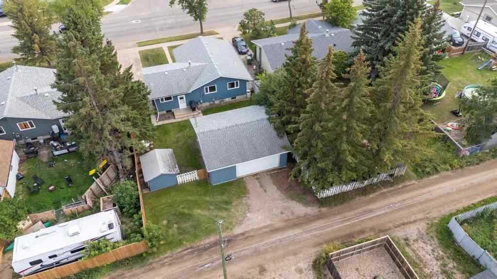 MLS® A2254556 - 4812 36 Street  in Larsen Grove Lloydminster, Residential