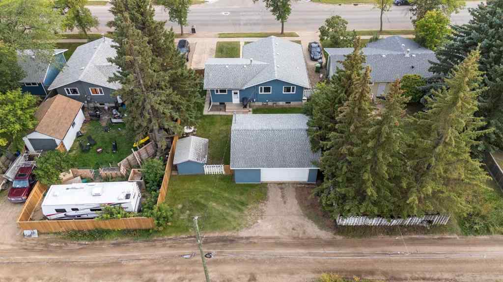 MLS® A2254556 - 4812 36 Street  in Larsen Grove Lloydminster, Residential