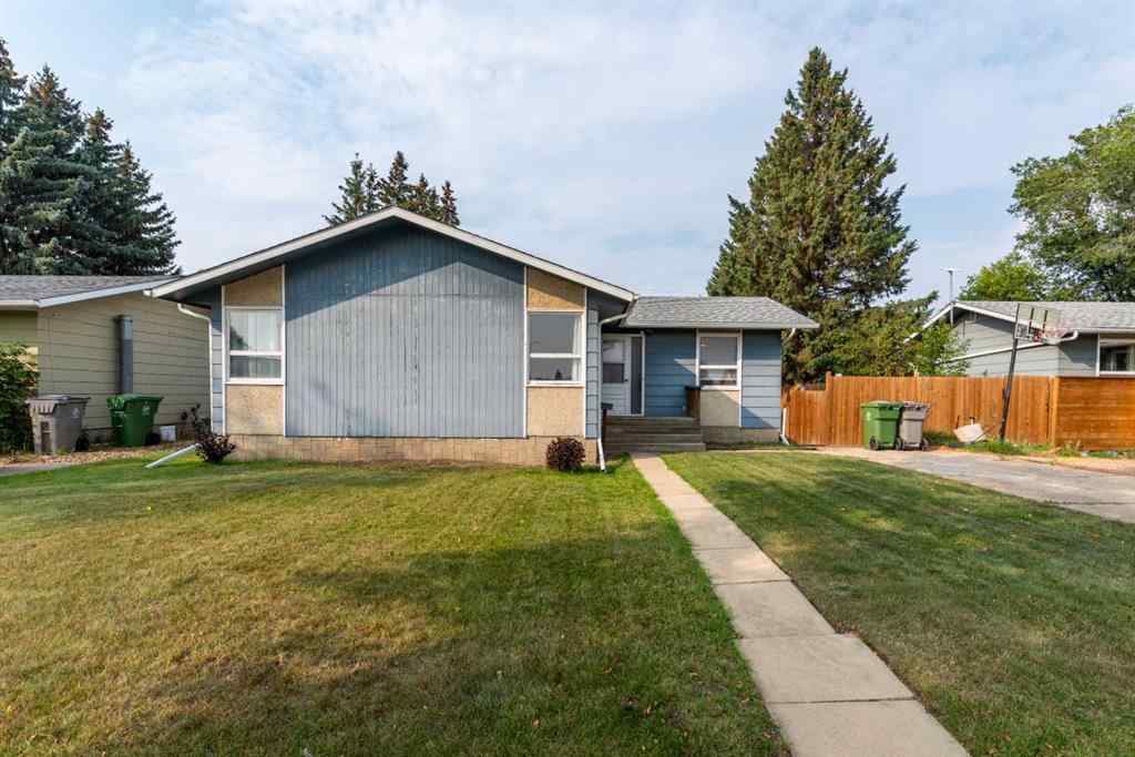 MLS® A2254556 - 4812 36 Street  in Larsen Grove Lloydminster, Residential