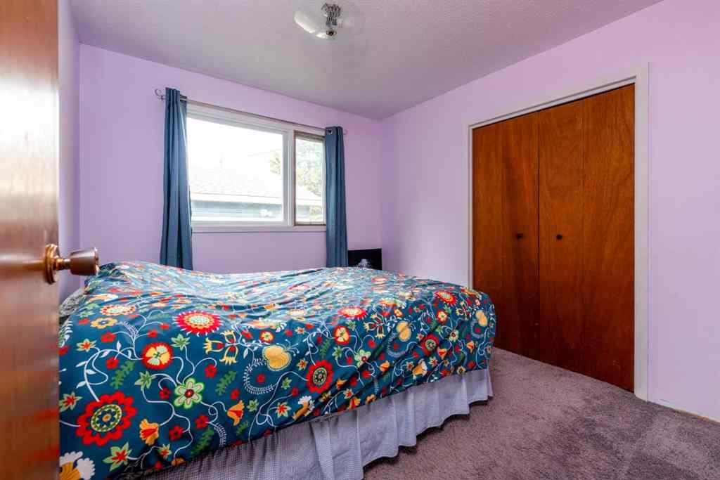 MLS® A2254556 - 4812 36 Street  in Larsen Grove Lloydminster, Residential