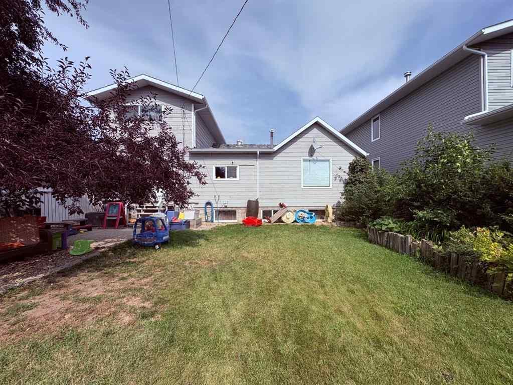 MLS® A2254559 - 205 3 Avenue E in NONE Oyen, Residential