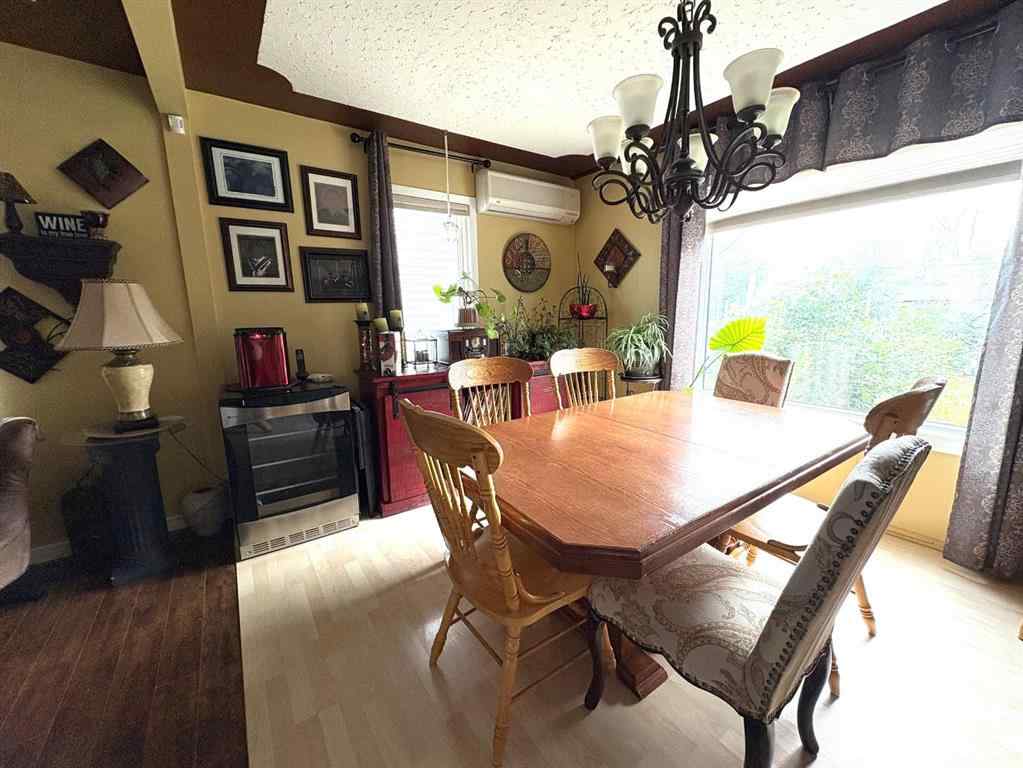 MLS® A2254559 - 205 3 Avenue E in NONE Oyen, Residential