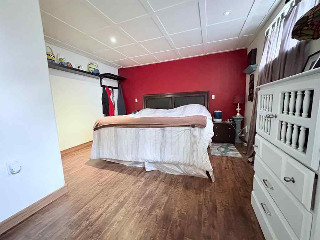 MLS® A2254559 - 205 3 Avenue E in NONE Oyen, Residential