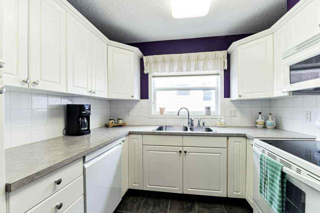 MLS® A2254564 - Unit #215 6800 Hunterview Drive NW in Huntington Hills Calgary, Residential