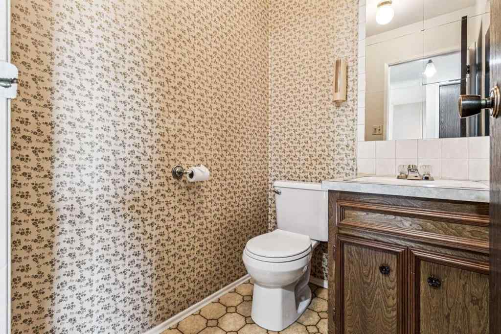 MLS® A2254567 - 101 Sabrina Way SW in Southwood Calgary, Residential