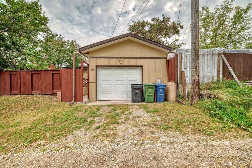 MLS® A2254568 - 51 Ferncliff Crescent SE in Fairview Calgary, Residential