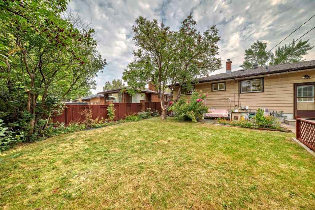 MLS® A2254568 - 51 Ferncliff Crescent SE in Fairview Calgary, Residential