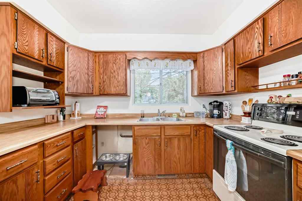 MLS® A2254568 - 51 Ferncliff Crescent SE in Fairview Calgary, Residential