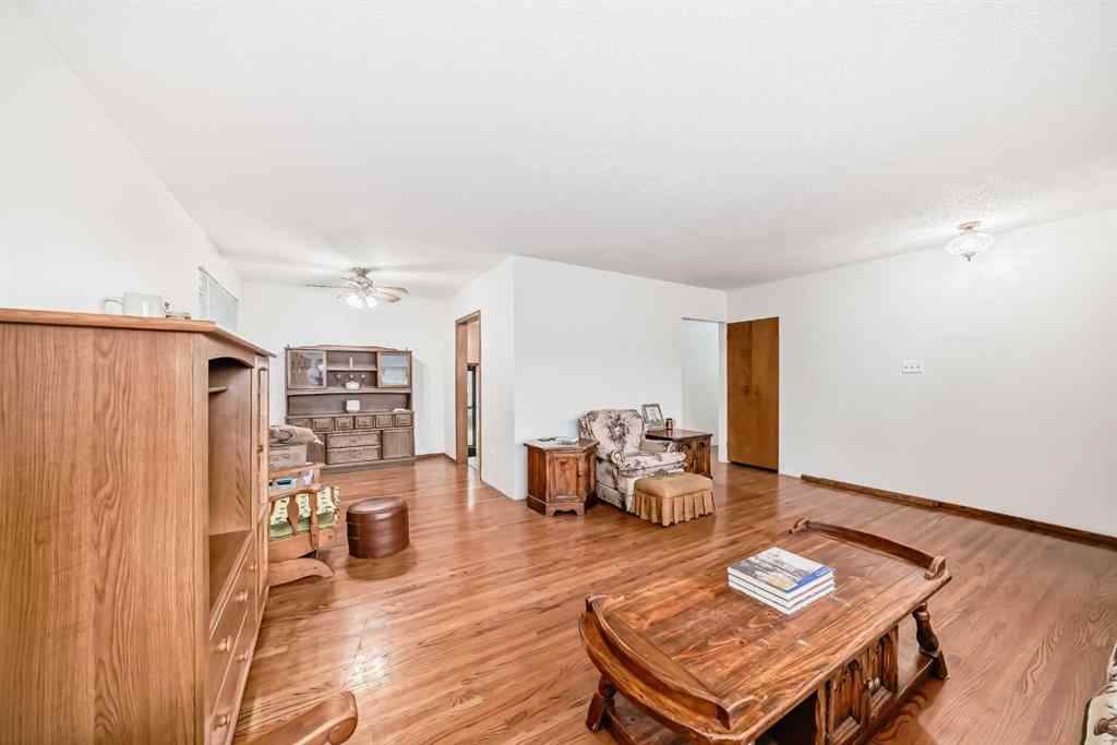 MLS® A2254568 - 51 Ferncliff Crescent SE in Fairview Calgary, Residential