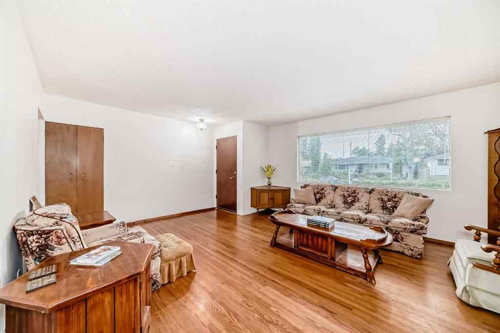 MLS® A2254568 - 51 Ferncliff Crescent SE in Fairview Calgary, Residential