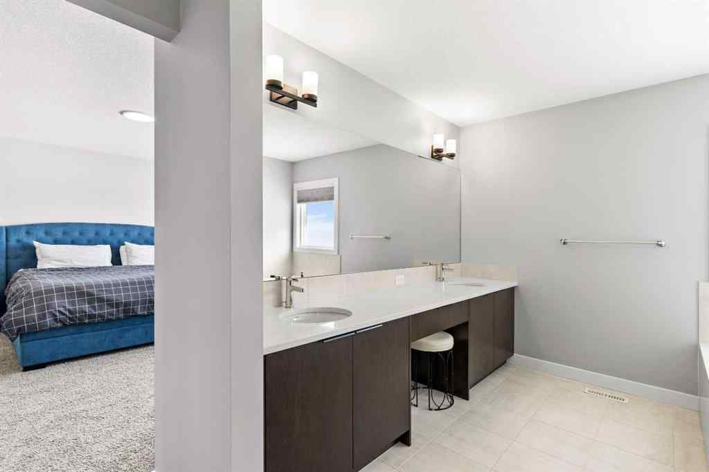 MLS® A2254571 - 263 Chelsea Heath  in Chelsea_CH Chestermere, Residential