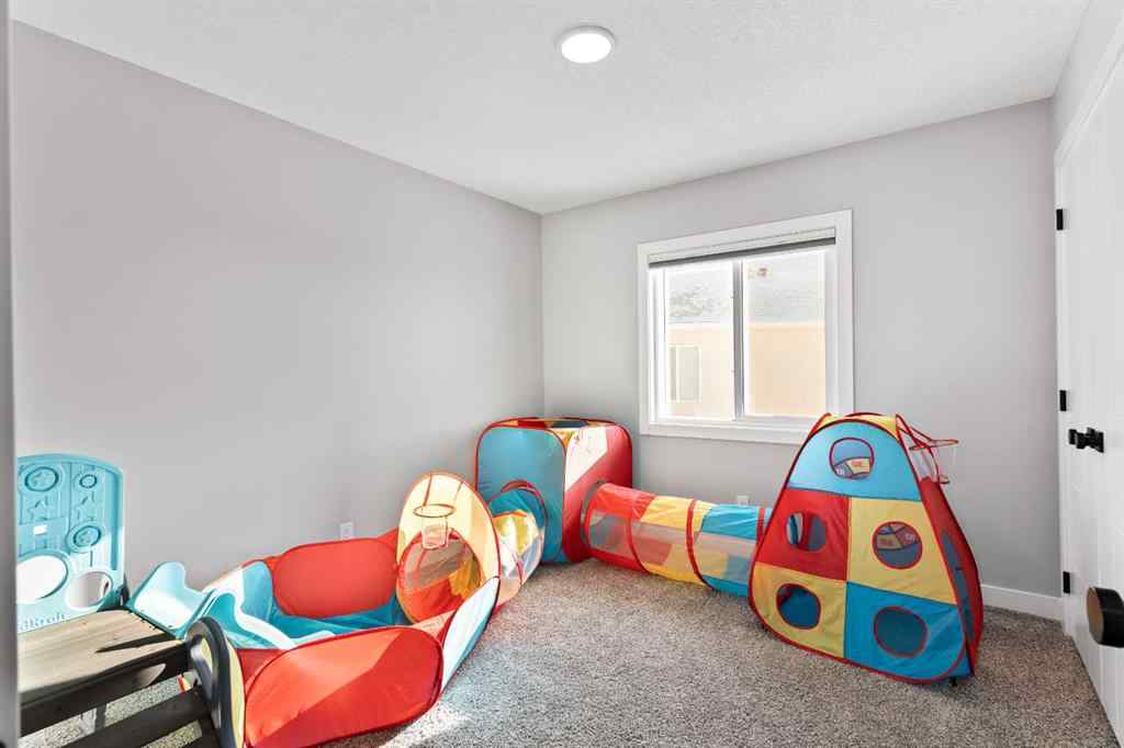MLS® A2254571 - 263 Chelsea Heath  in Chelsea_CH Chestermere, Residential