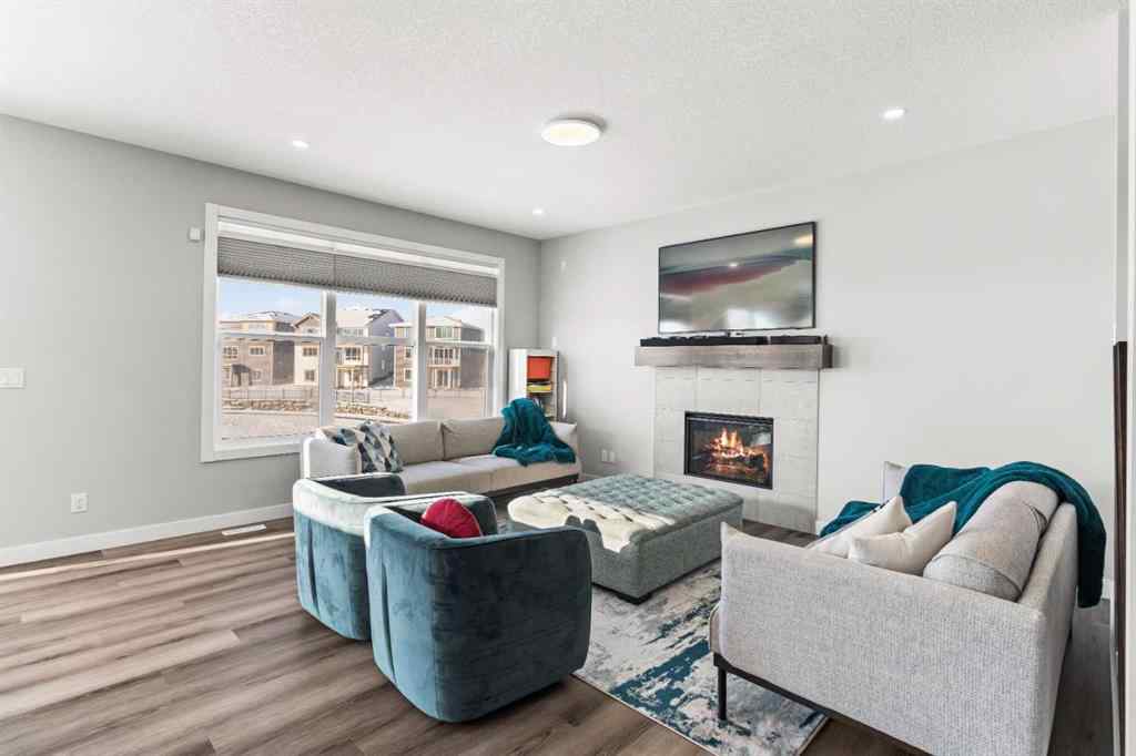 MLS® A2254571 - 263 Chelsea Heath  in Chelsea_CH Chestermere, Residential