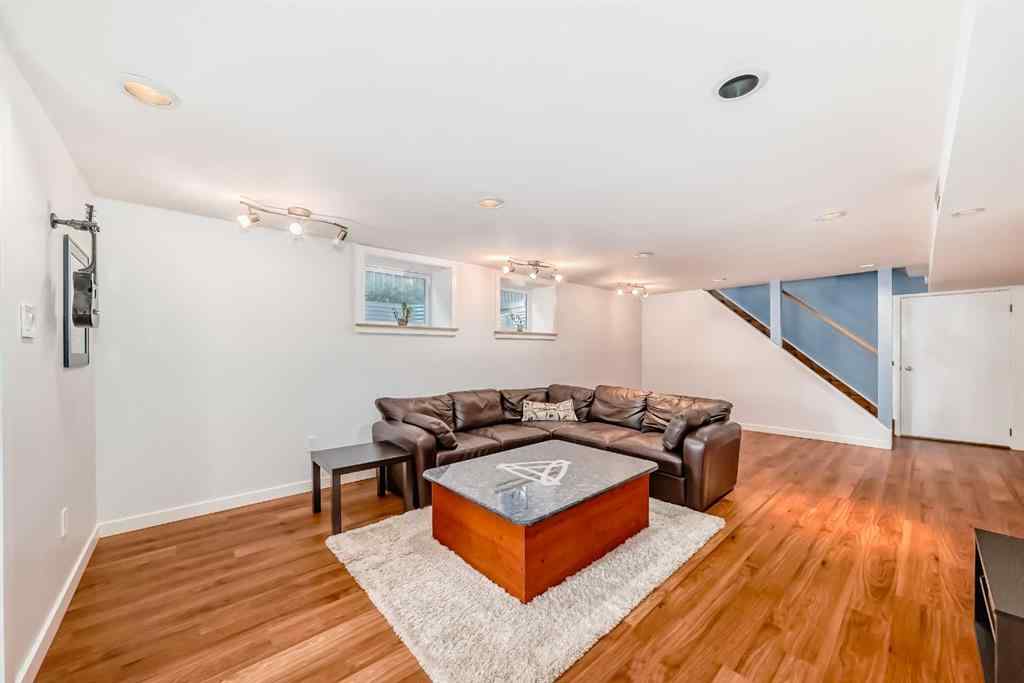 MLS® A2254575 - 51 Holden Road SW in Haysboro Calgary, Residential