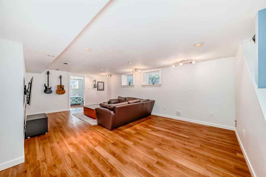 MLS® A2254575 - 51 Holden Road SW in Haysboro Calgary, Residential