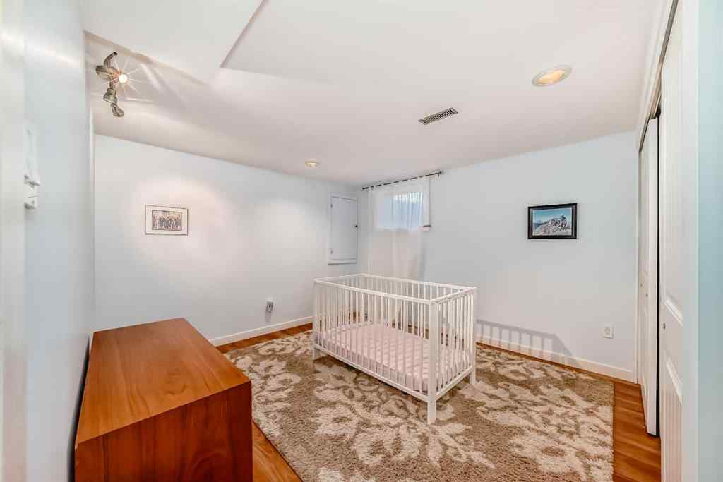 MLS® A2254575 - 51 Holden Road SW in Haysboro Calgary, Residential