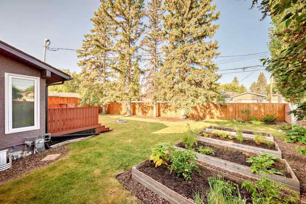 MLS® A2254575 - 51 Holden Road SW in Haysboro Calgary, Residential