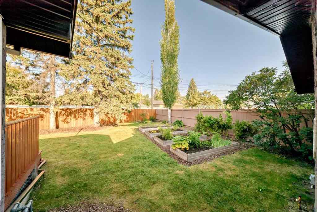 MLS® A2254575 - 51 Holden Road SW in Haysboro Calgary, Residential