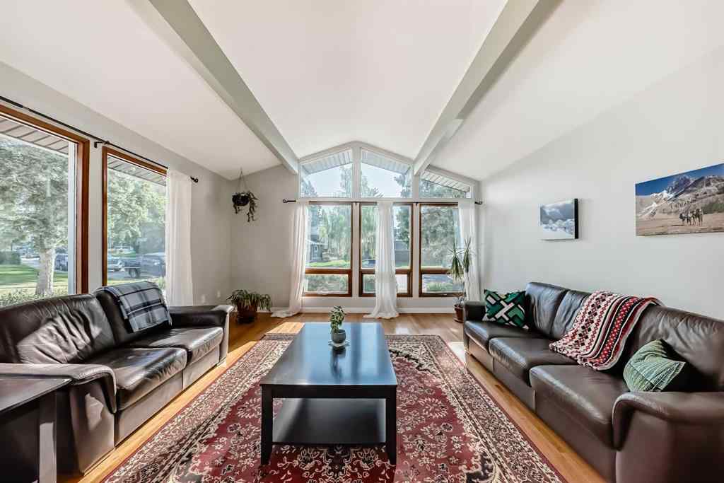 MLS® A2254575 - 51 Holden Road SW in Haysboro Calgary, Residential