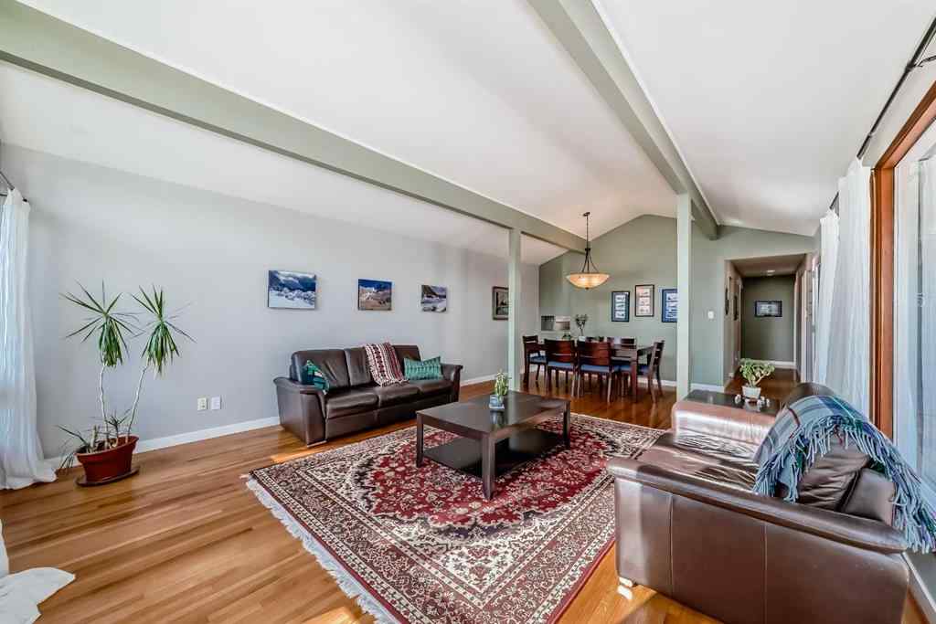 MLS® A2254575 - 51 Holden Road SW in Haysboro Calgary, Residential