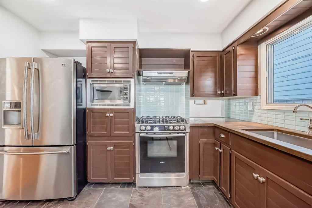 MLS® A2254575 - 51 Holden Road SW in Haysboro Calgary, Residential