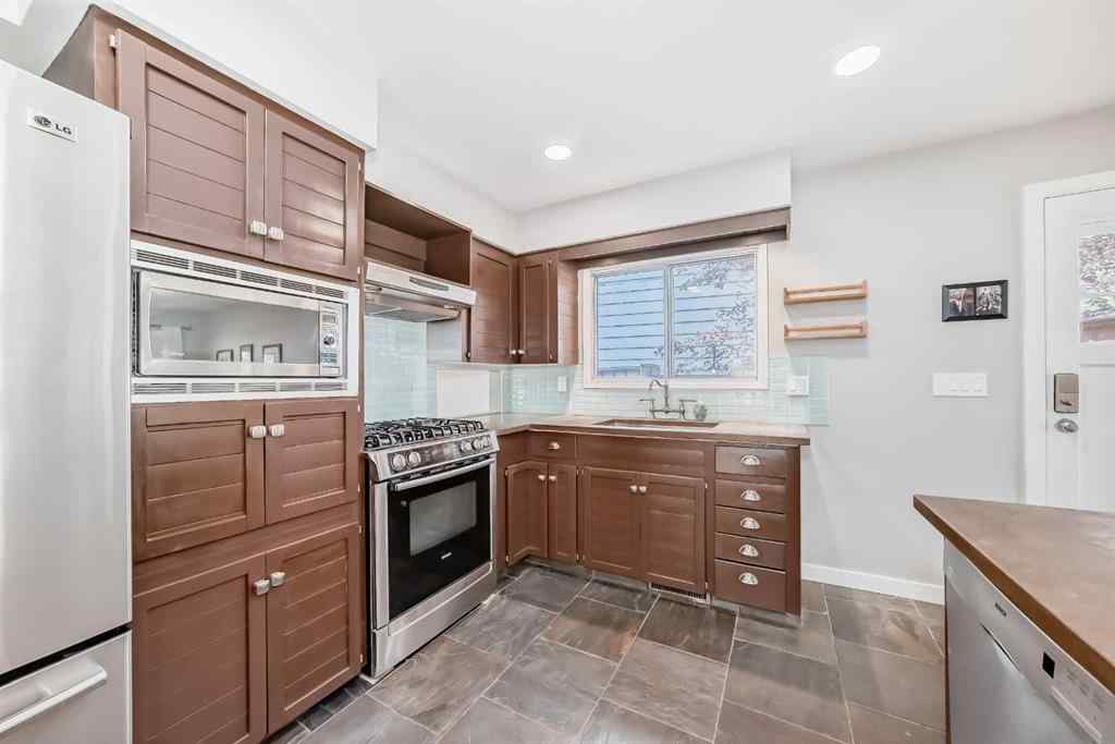 MLS® A2254575 - 51 Holden Road SW in Haysboro Calgary, Residential