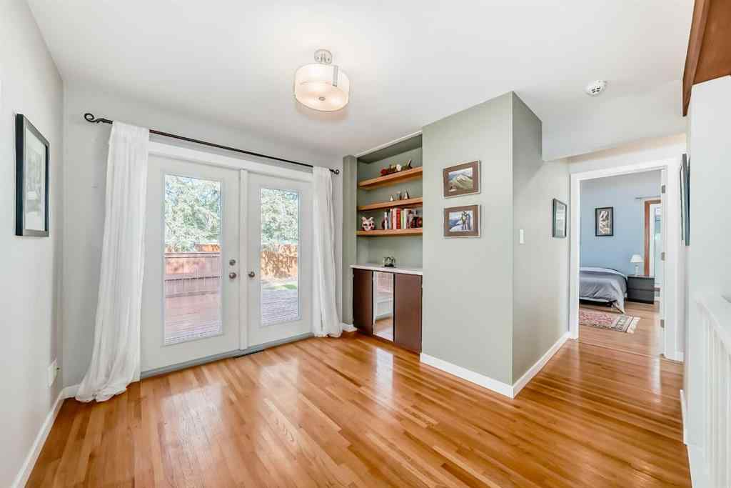 MLS® A2254575 - 51 Holden Road SW in Haysboro Calgary, Residential