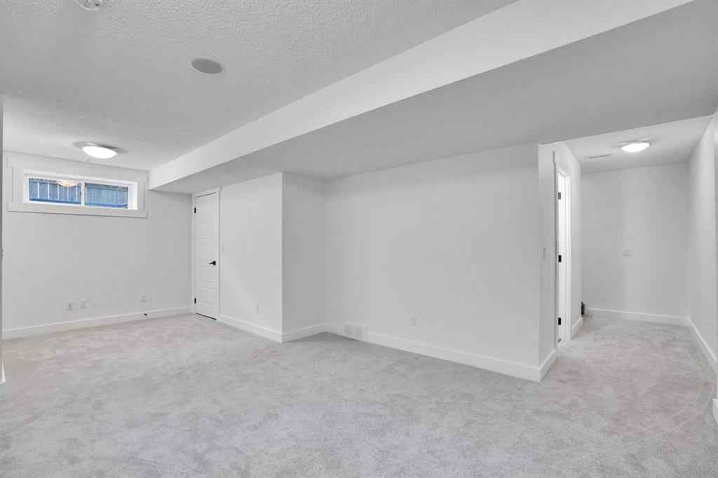 MLS® A2254576 - 1772 New Brighton Drive SE in New Brighton Calgary, Residential