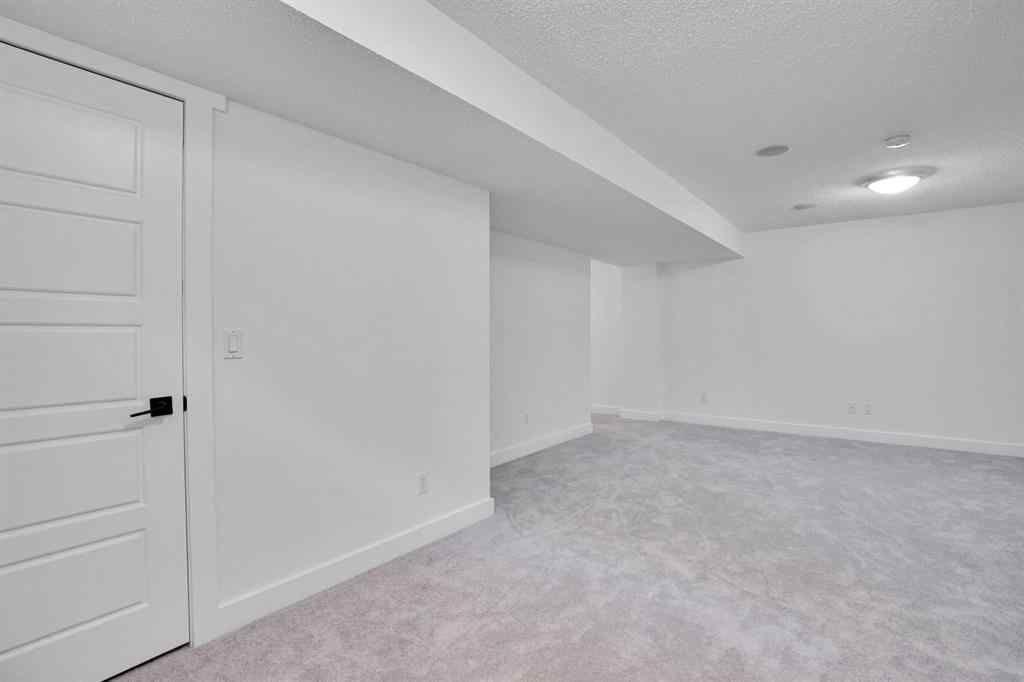MLS® A2254576 - 1772 New Brighton Drive SE in New Brighton Calgary, Residential
