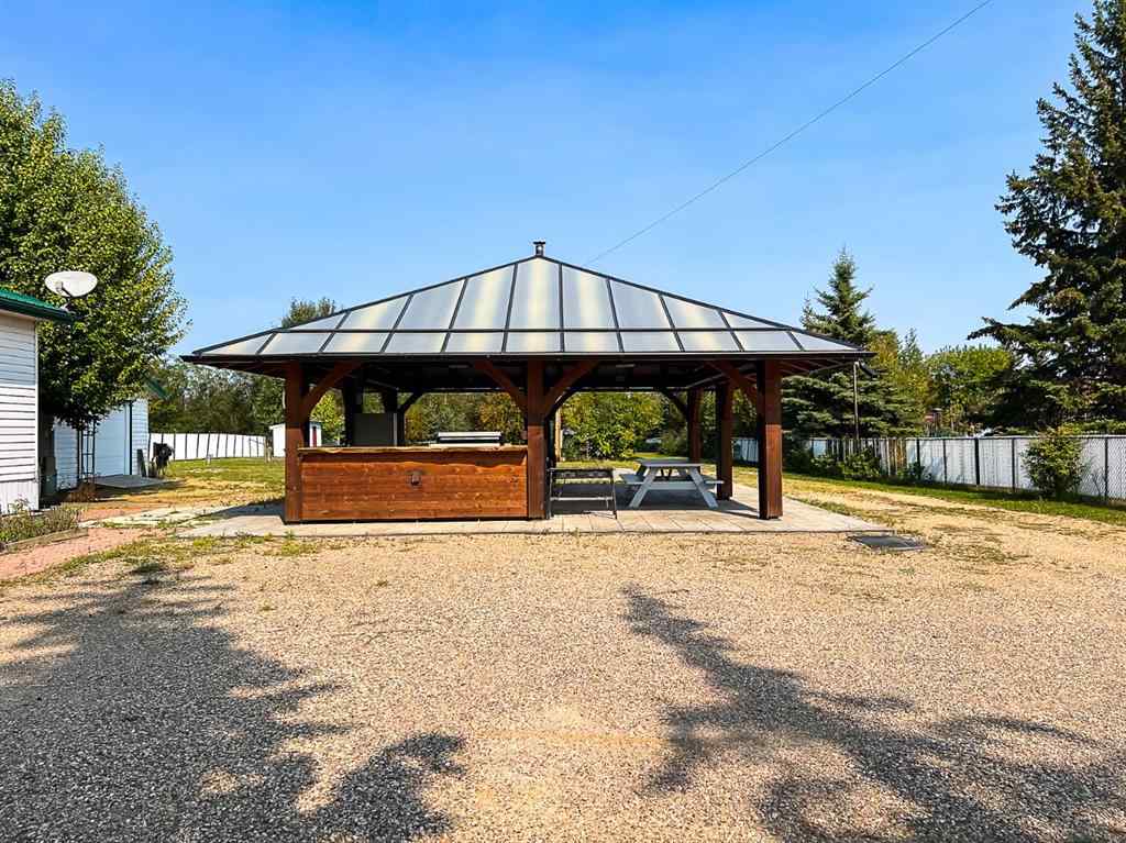 MLS® A2254580 - 143 Peace River Ave   in NONE Rural Big Lakes County, Residential