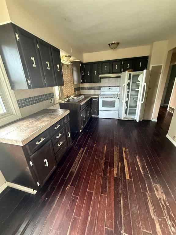 MLS® A2254587 - 5423 46 Street   in NONE Whitecourt, Residential