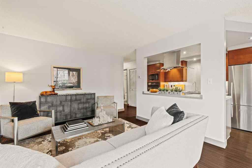 MLS® A2254592 - Unit #3 927 19 Avenue SW in Lower Mount Royal Calgary, Residential