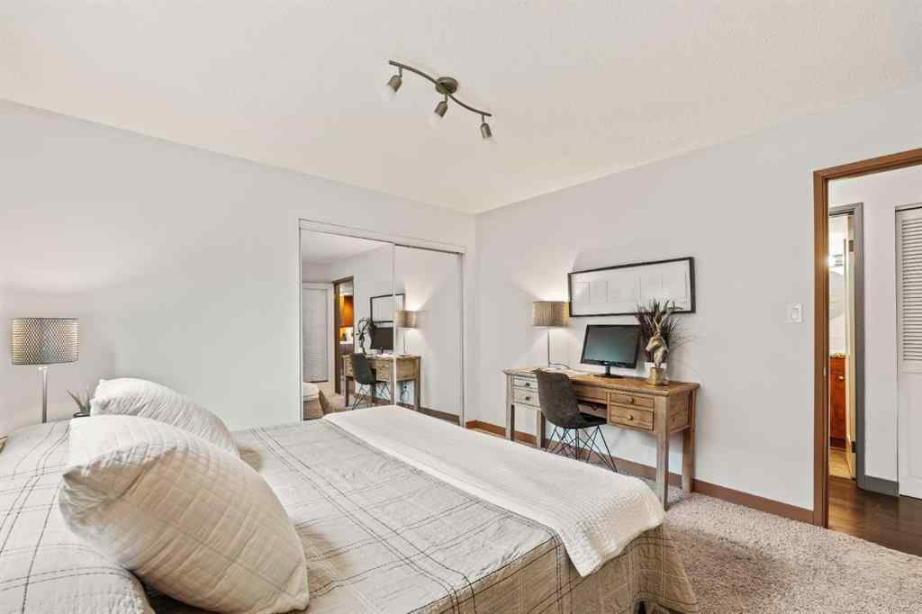 MLS® A2254592 - Unit #3 927 19 Avenue SW in Lower Mount Royal Calgary, Residential