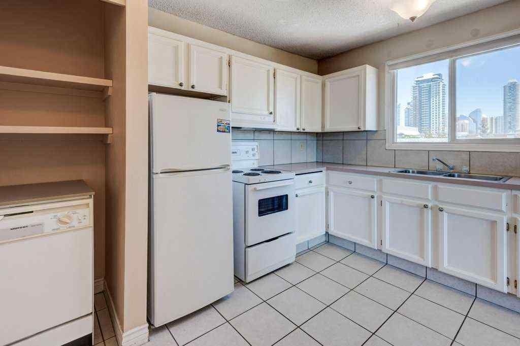MLS® A2254594 - Unit #43 1703 11 Avenue SW in Sunalta Calgary, Residential