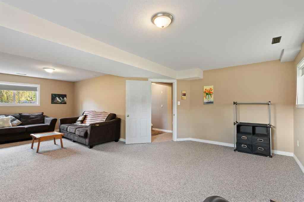 MLS® A2254597 - 110 Pleasant Drive  in Paradise Valley Paradise Valley, Residential