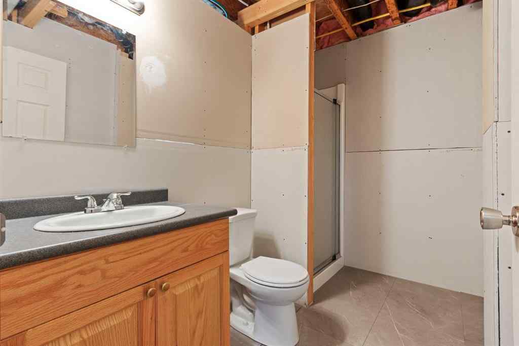 MLS® A2254597 - 110 Pleasant Drive  in Paradise Valley Paradise Valley, Residential