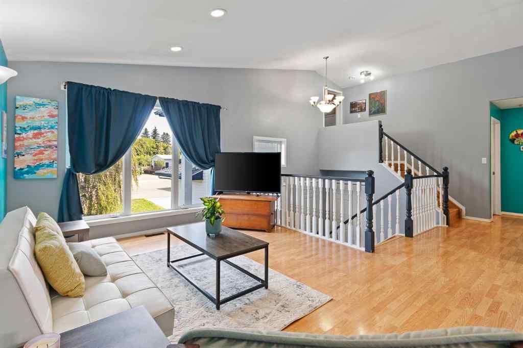 MLS® A2254597 - 110 Pleasant Drive  in Paradise Valley Paradise Valley, Residential