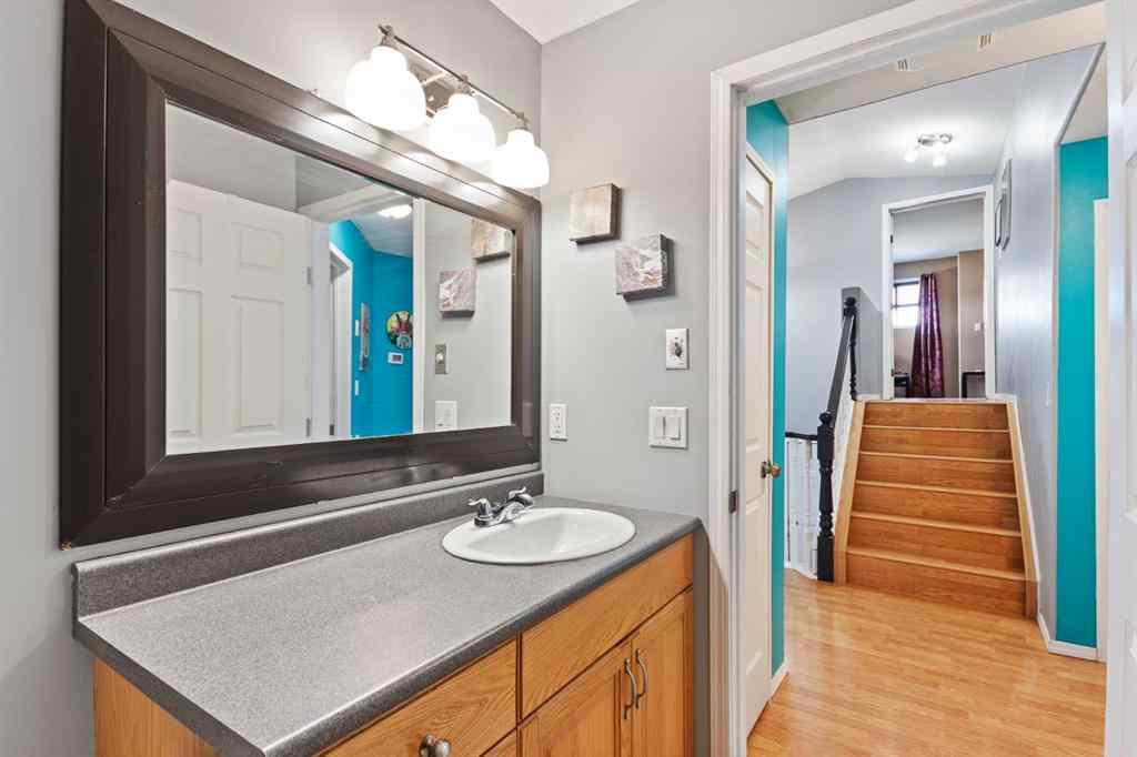 MLS® A2254597 - 110 Pleasant Drive  in Paradise Valley Paradise Valley, Residential