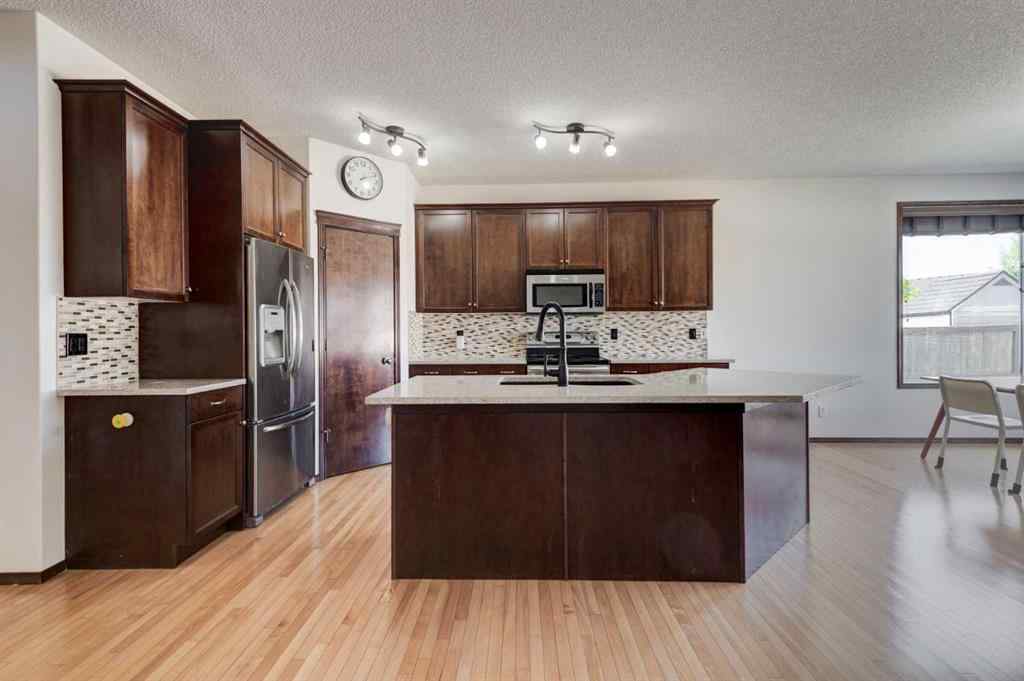 MLS® A2254605 - 147 New Brighton Close SE in New Brighton Calgary, Residential