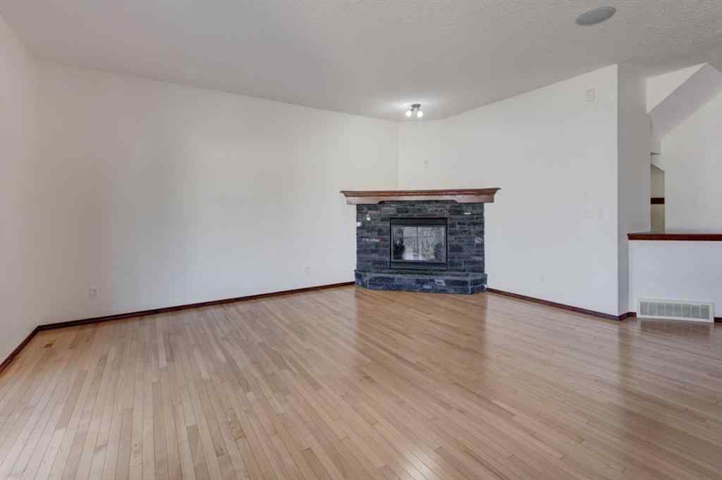 MLS® A2254605 - 147 New Brighton Close SE in New Brighton Calgary, Residential